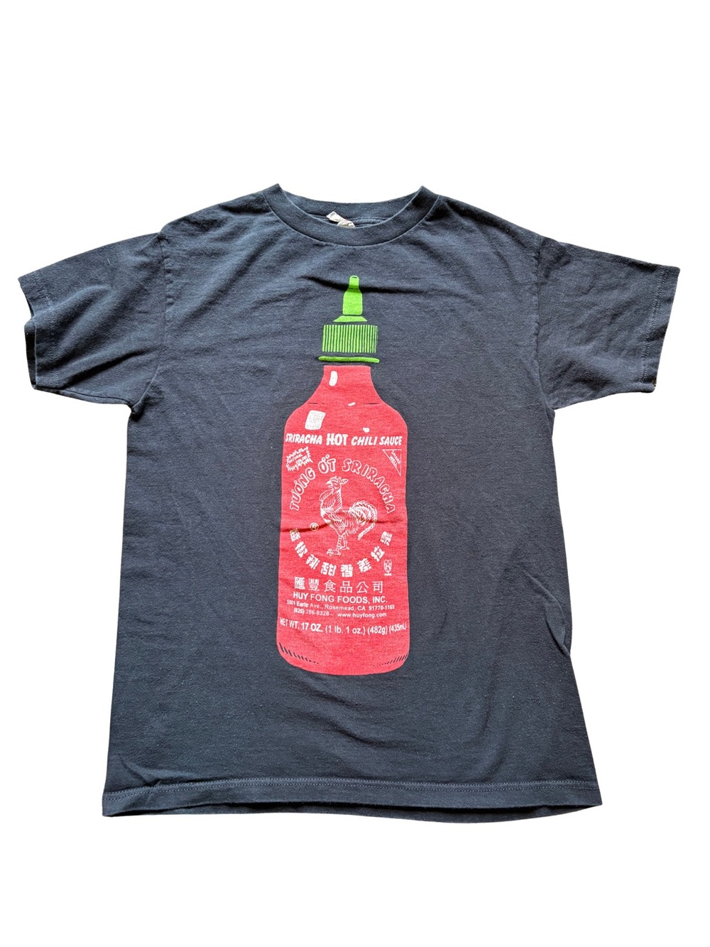 Vintage Y2K Sriracha Hot Chili Sauce Huy Fong Foods Bottle T Shirt Small Optima